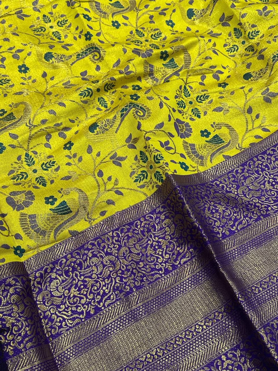 Pure Handloom Kanjivaram Silk Saree with Contrast Border & Rich Zari Pallu