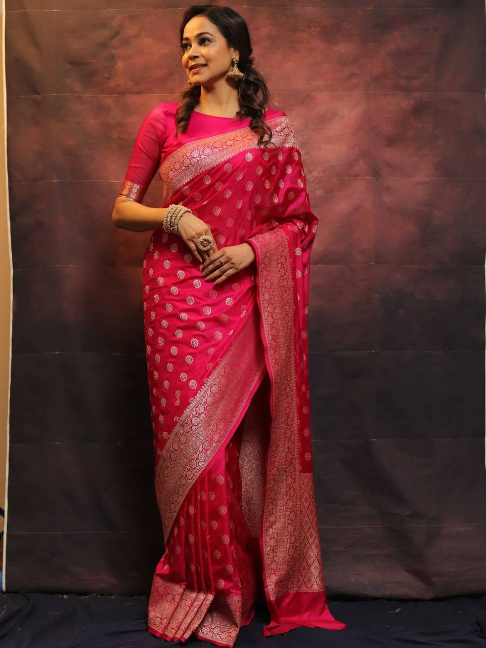Airflow Saree Designed for Light and Easy Draping