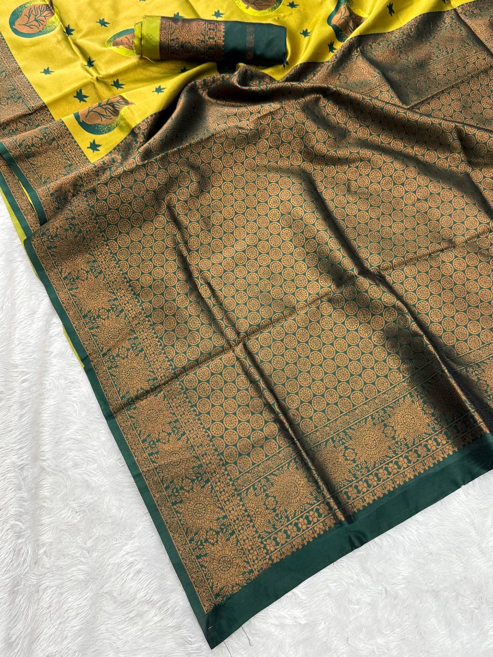 Pure Banarasi Silk Saree with Floral & Meena Zari Work