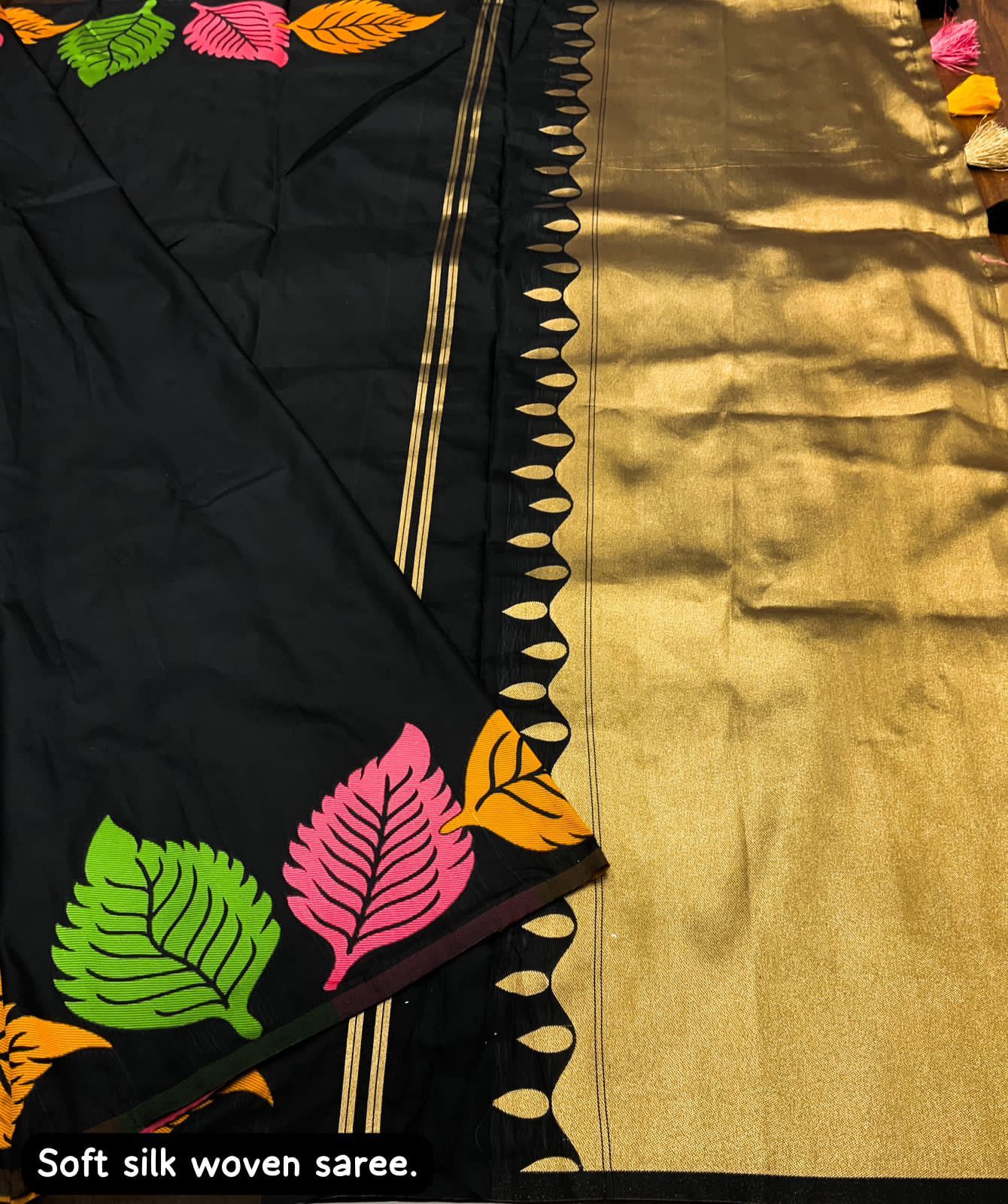 Luxury Lichi Silk Saree Highlighting Timeless Banarasi Art