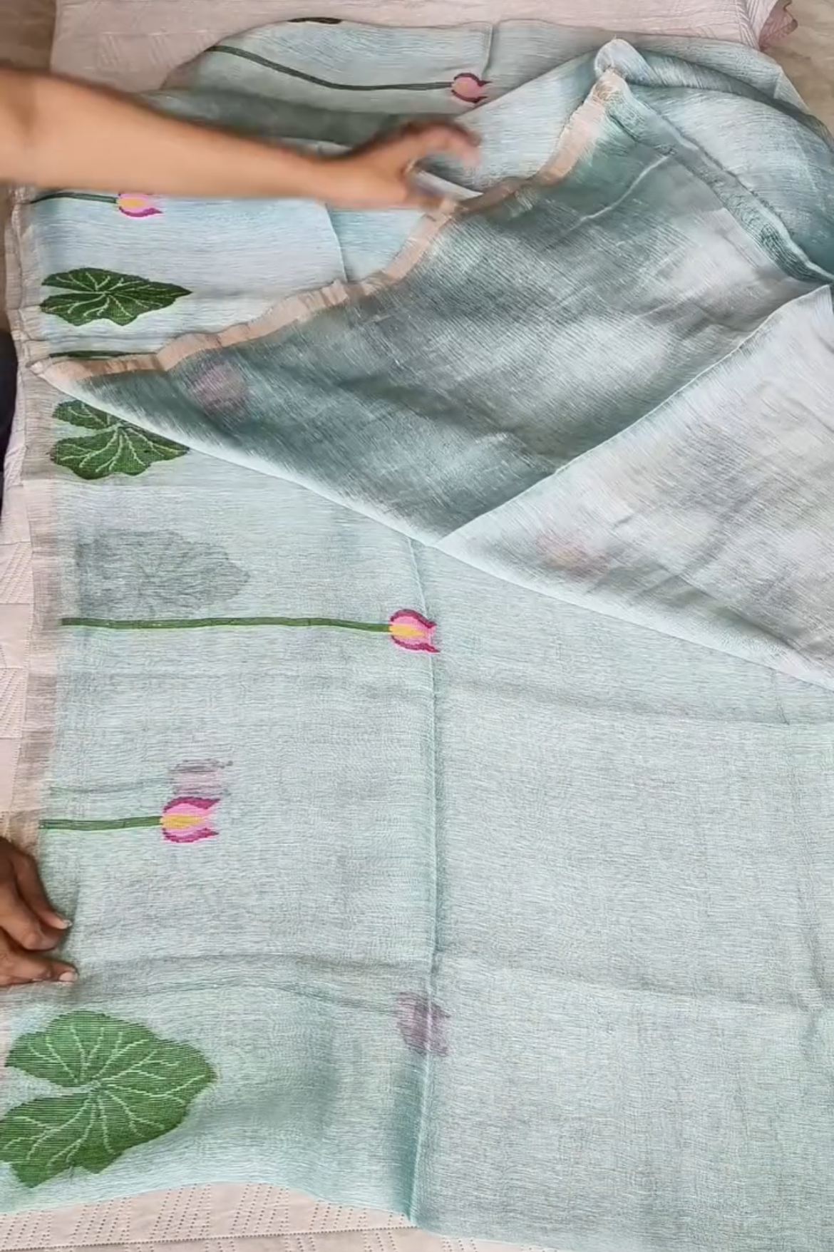 Thamarai Kamalam Pattu Saree