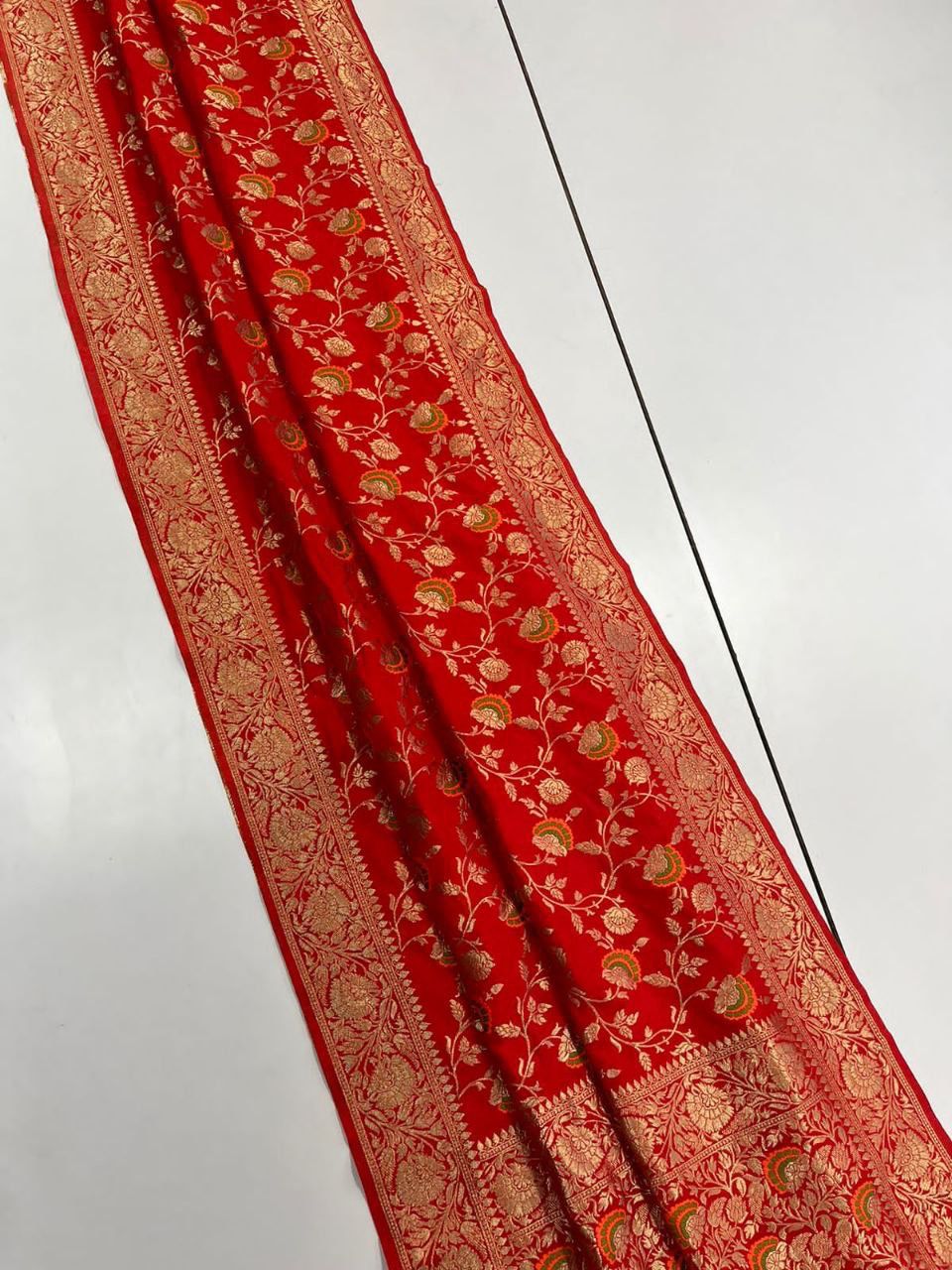 Laabh Creation Pure Soft Khadi Georgette Silk Saree with Zari & Meenakari Work – LC-59