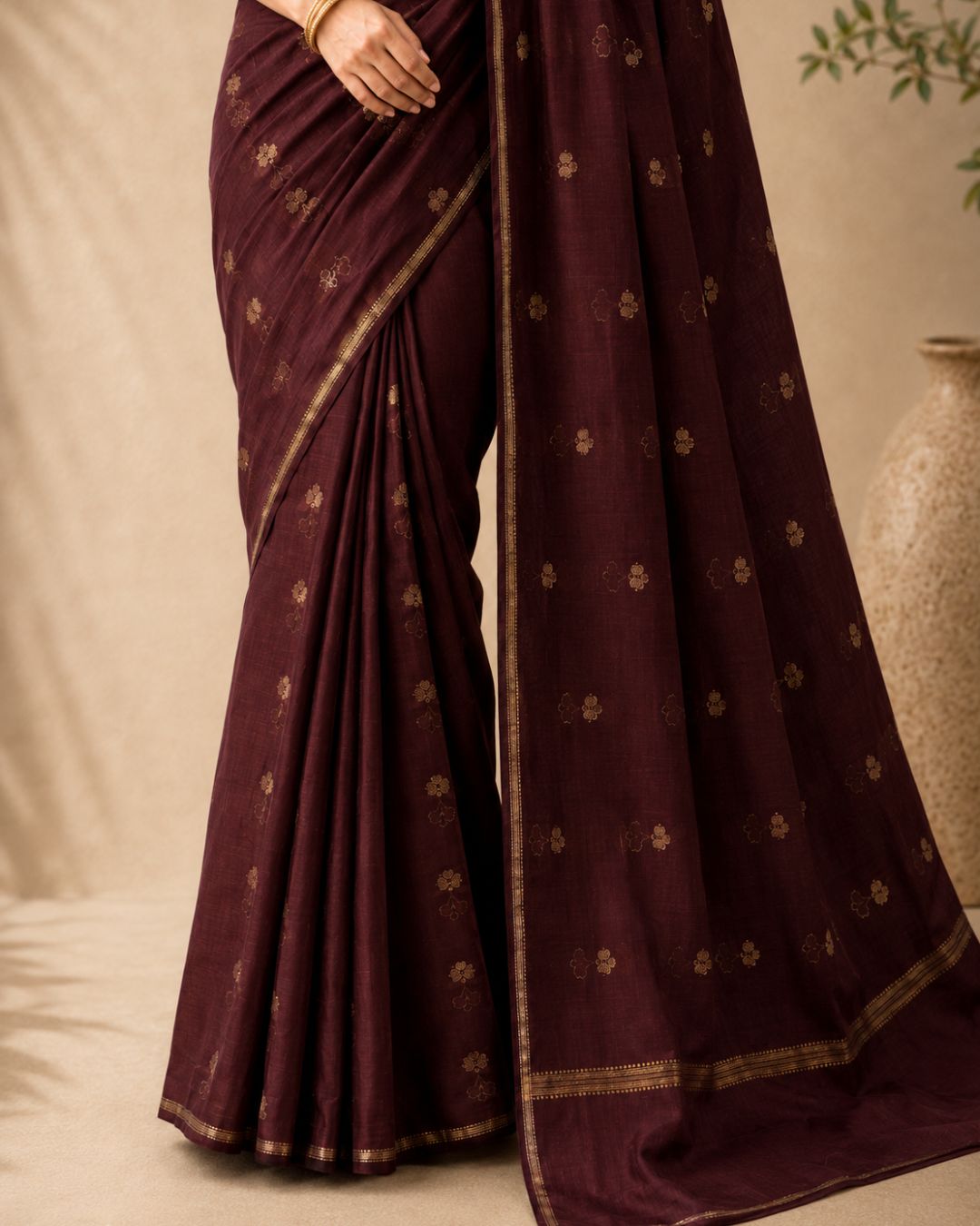 Chocolate Vaira Oosi Silk Saree