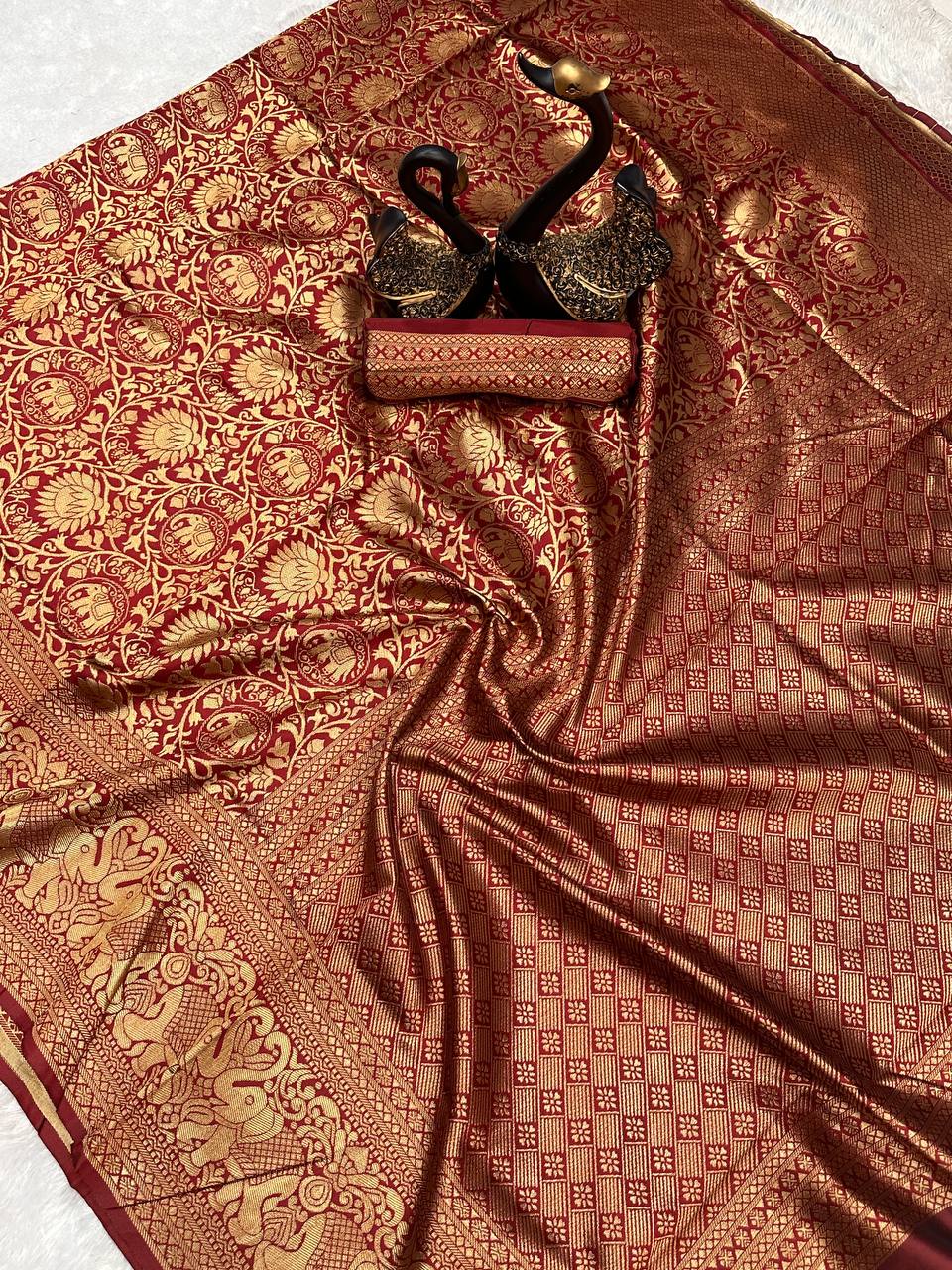 Refined Banarasi Bridal Ensemble Made from Organic Lichi Silk Saree