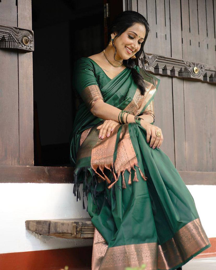 Feather Light Organic Banarasi Lichi Silk Wedding Saree