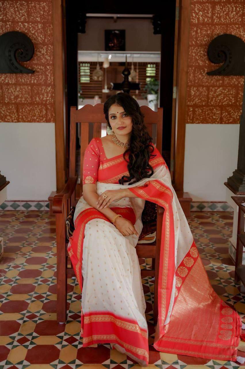 Light-Feel Saree Crafted in Smooth Lichi Silk with Banarasi Influence