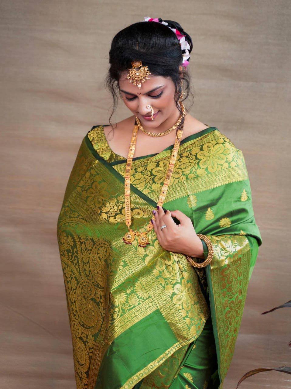 Banarasi Wedding Saree Made from Organic Lichi Silk