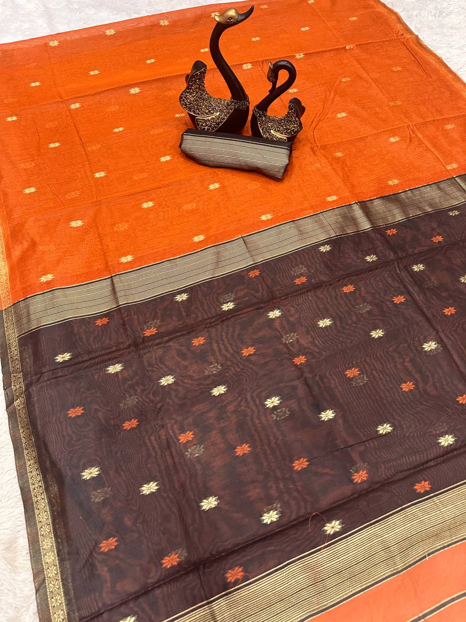 New Lilan Slub Soft Cotton Saree with Slab Weaving