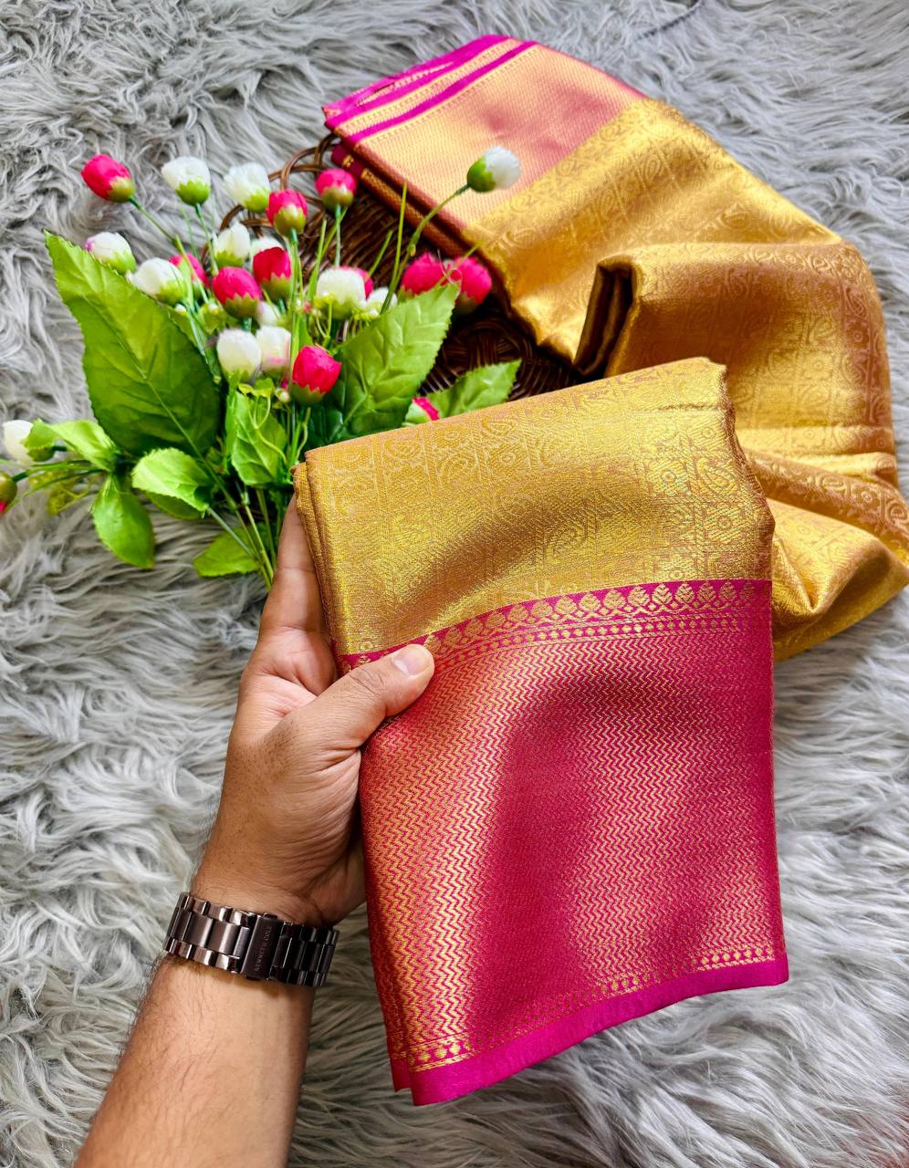 Rani Mukherji Inspired Premium Tissue Silk Saree with Rich Pallu