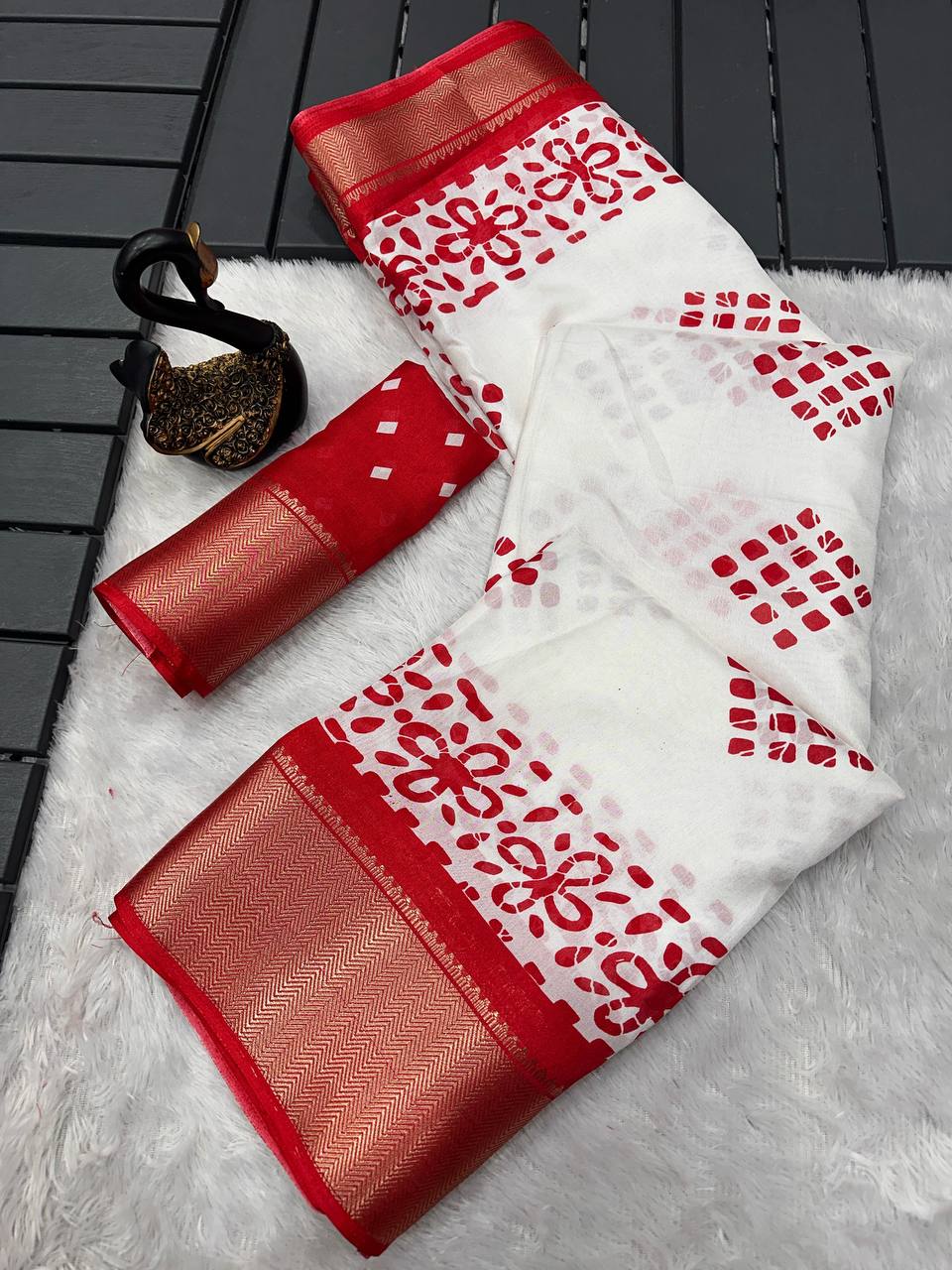 Pure Dola Silk Saree with HD Batik Print & Jacquard Border