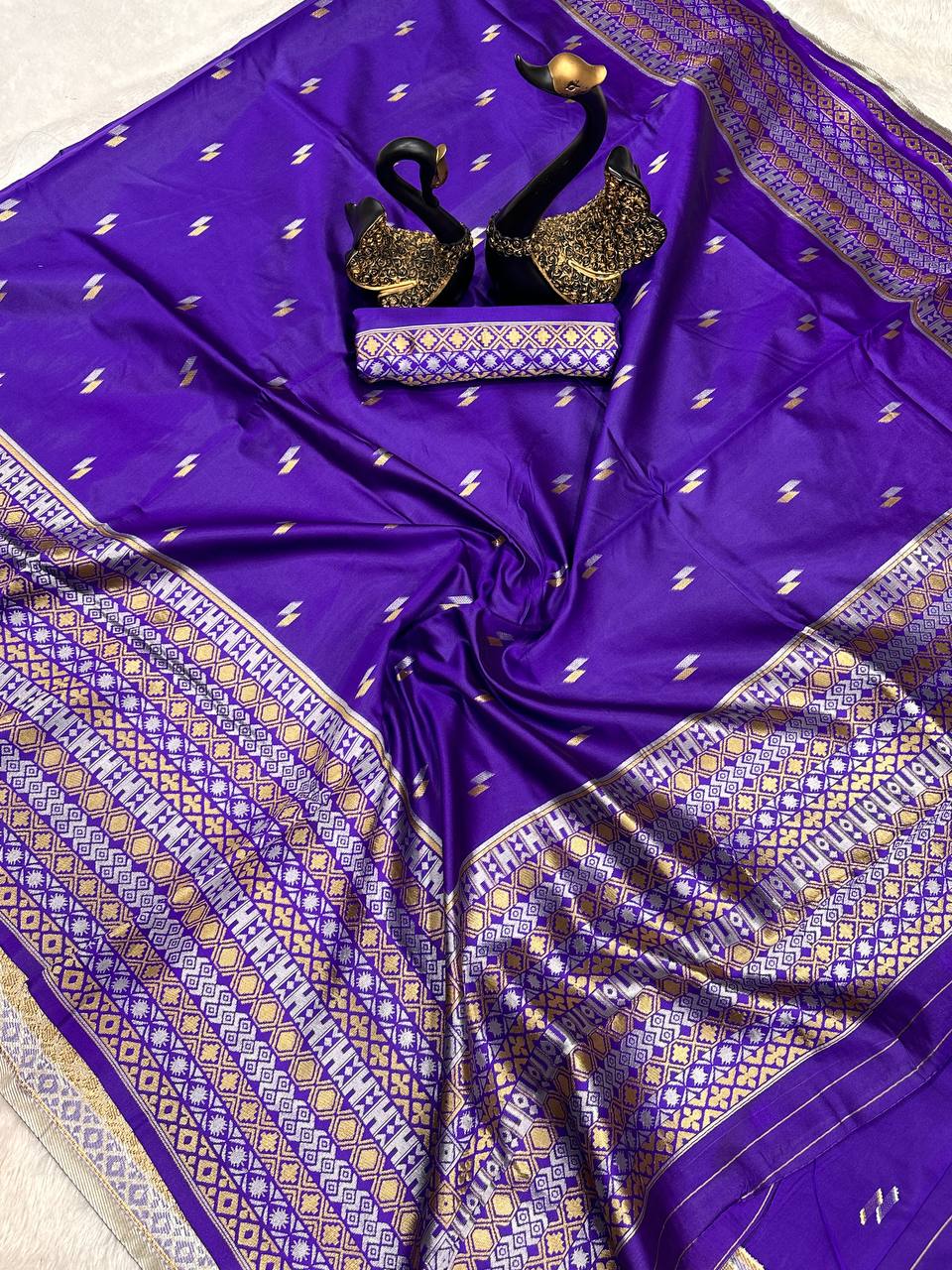 Elegant Organic Banarasi Lichi Silk Wedding Saree