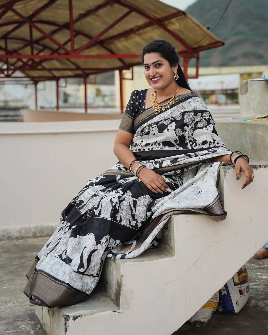 Dola Silk Kalamkari Saree with Jacquard Border