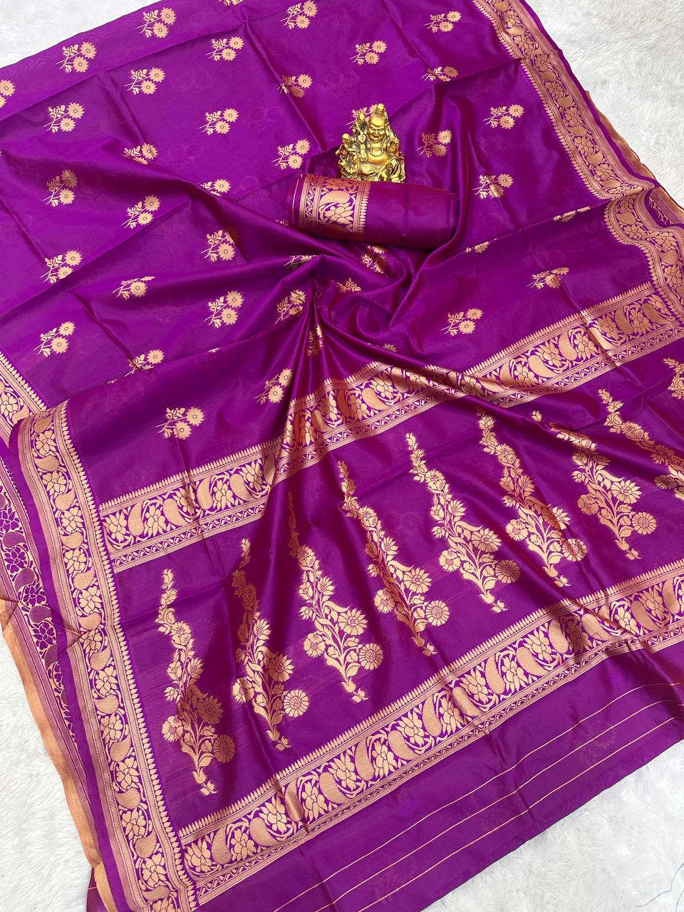 SoftAura Saree Made with Organic Banarasi Lichi Silk