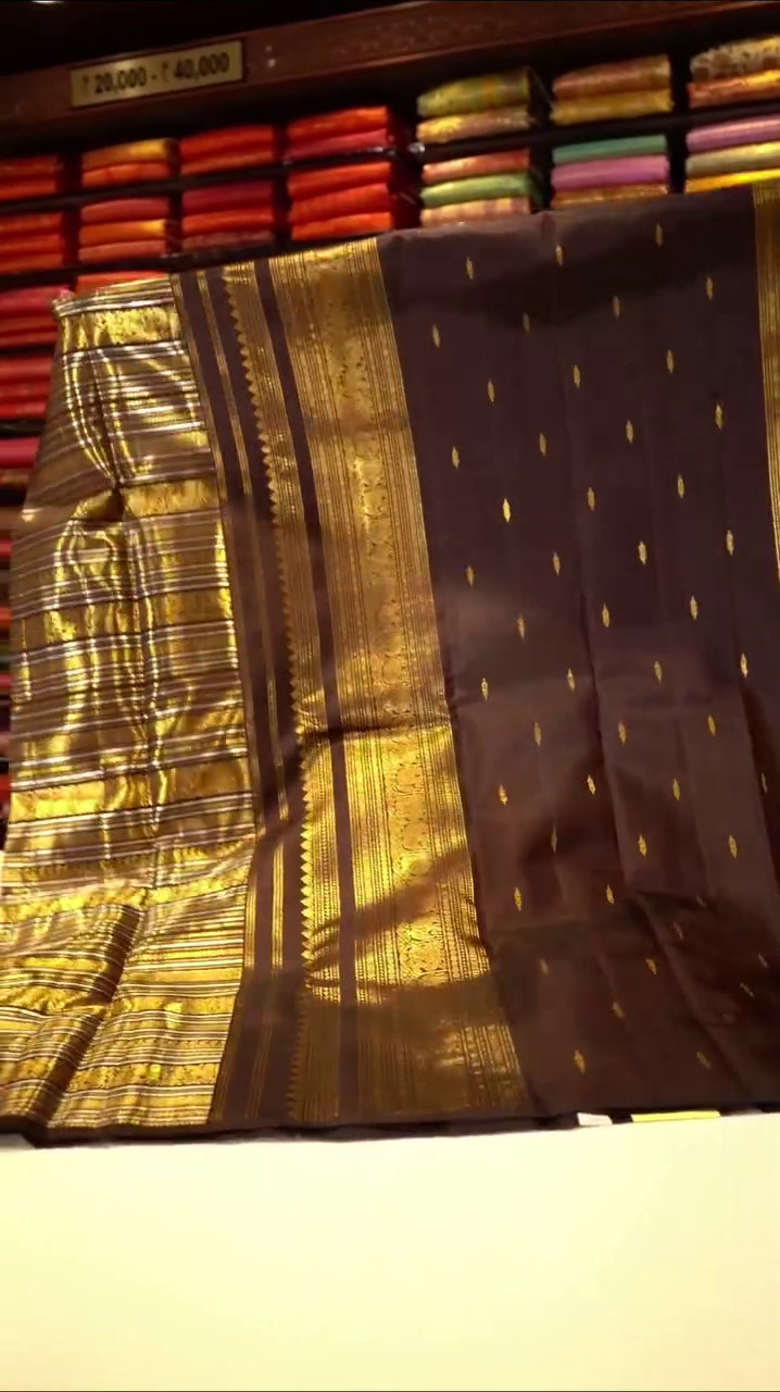 Vintage Wedding Silk Saree